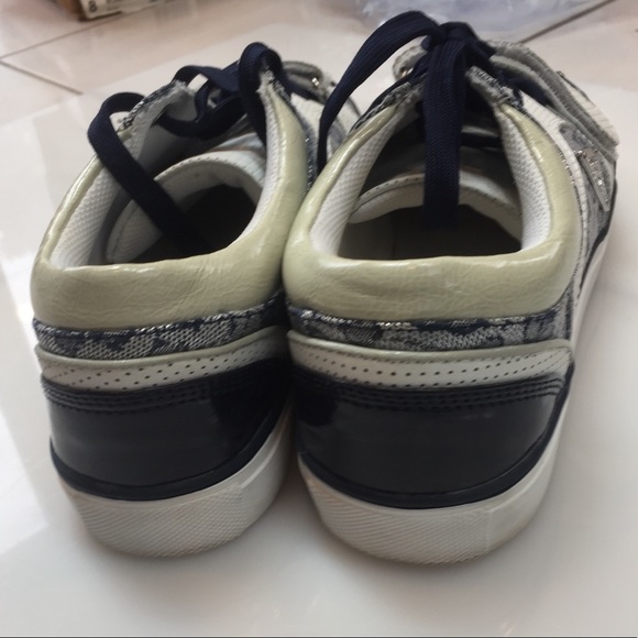 *CLOSEOUT* Guess Bonito Blue Multileather Sneakers Size 8.5 - Picture 6 of 8